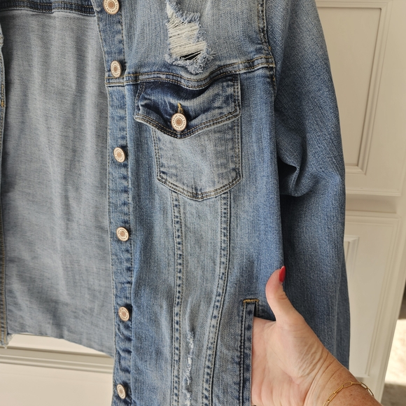 KanCan Medium Blue Distressed Jean Jacket - Picture 4 of 8
